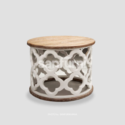 Round Coffee Table in White Wash